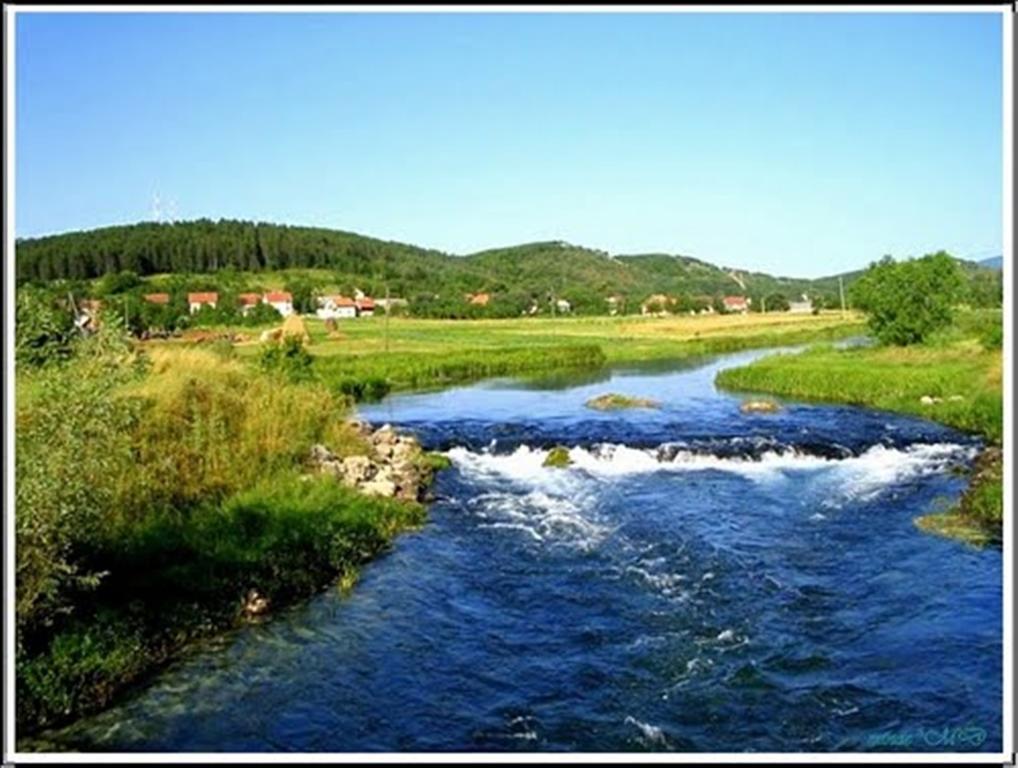 אוטוצאץ Gacka-Beautiful Place In Nature מראה חיצוני תמונה
